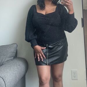 Calligraphie VNeck Puff Sleeve Top